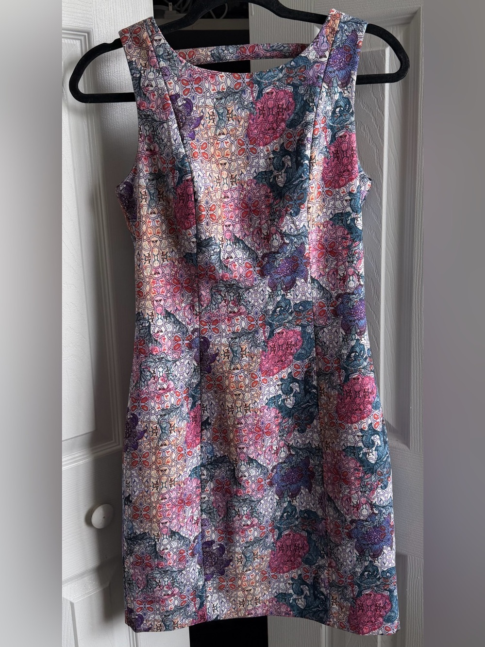H&M Sleeveless Floral Mosaic Print Shift Dress